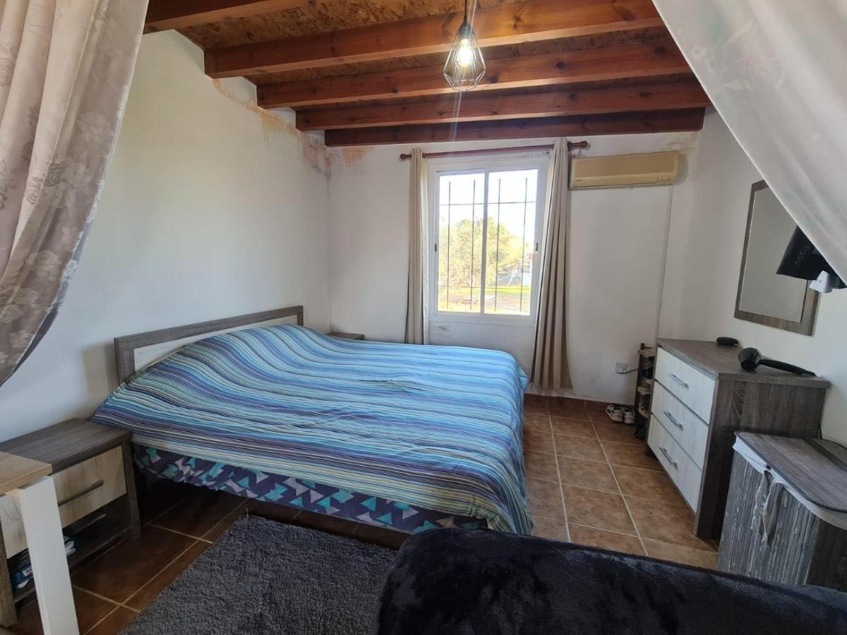 Koloni Spacious Studio In Yeroskipou מראה חיצוני תמונה